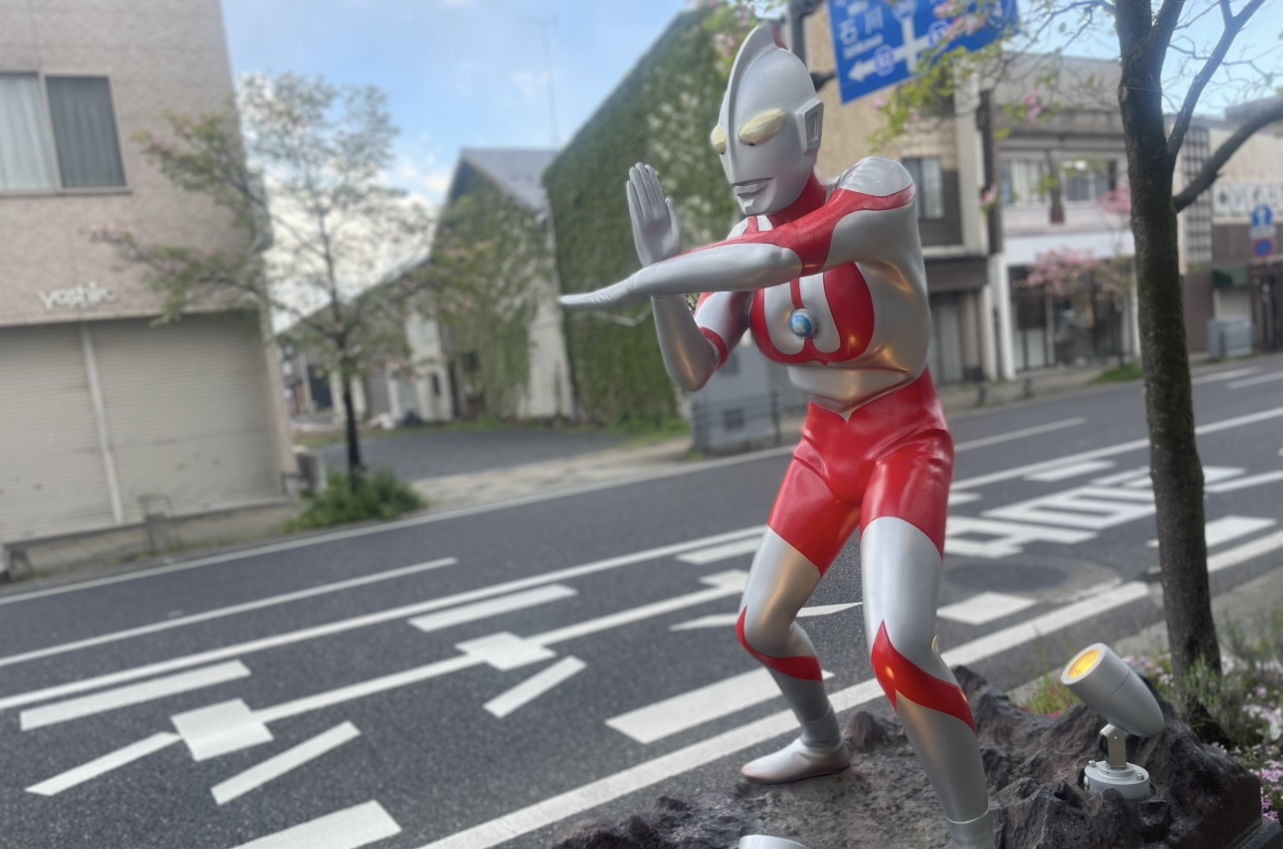 ウルトラマン,怪獣,モニュメント